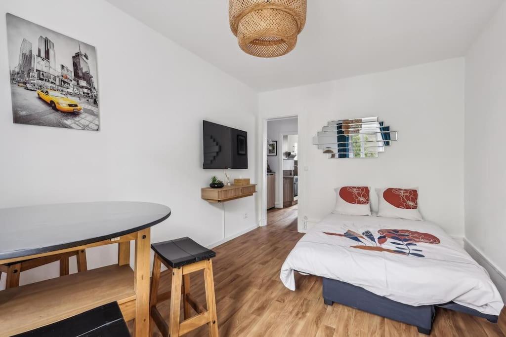 Apartamento Paris Elegant 1Br In Front Of Montparnasse Tower Exterior foto